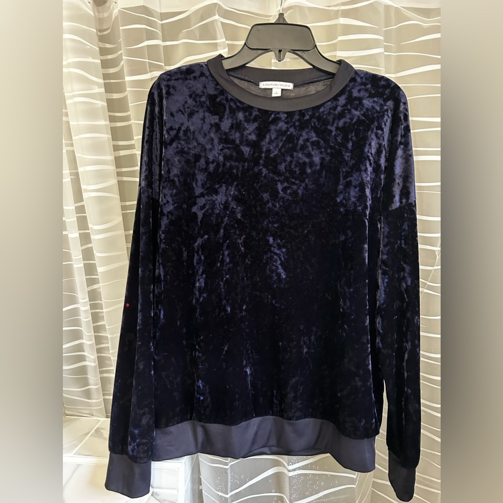 Velvet Pullover Crewneck Sweater Size Large